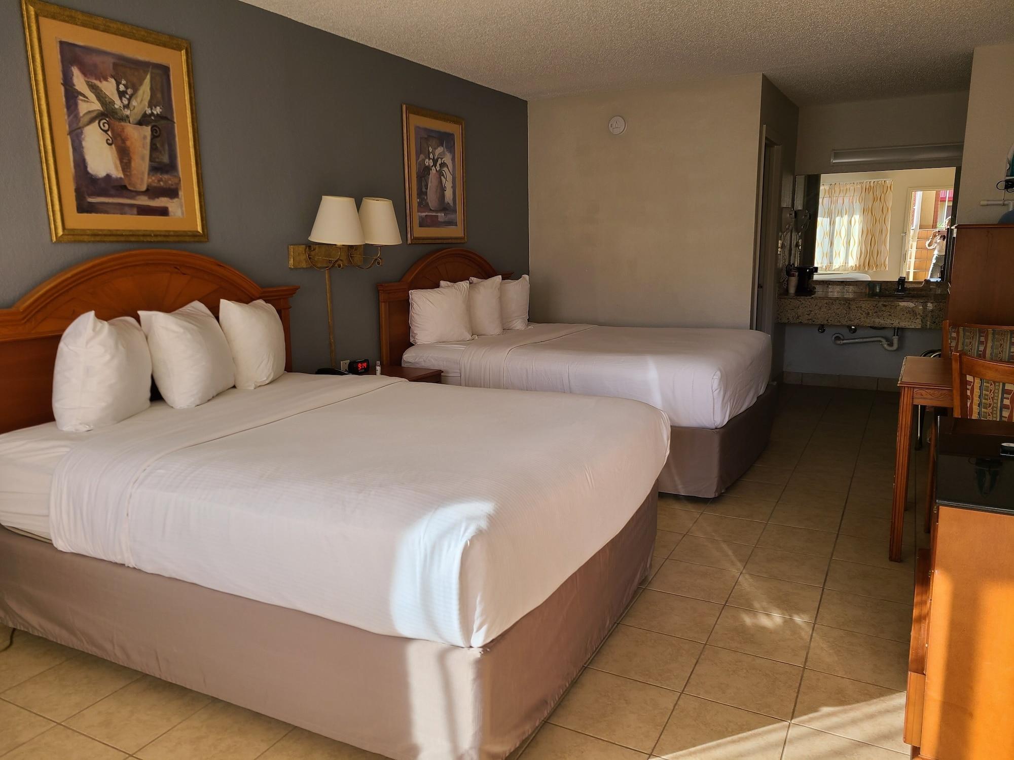 Quality Inn & Suites Orlando East - Ucf Area Alafaya Екстер'єр фото