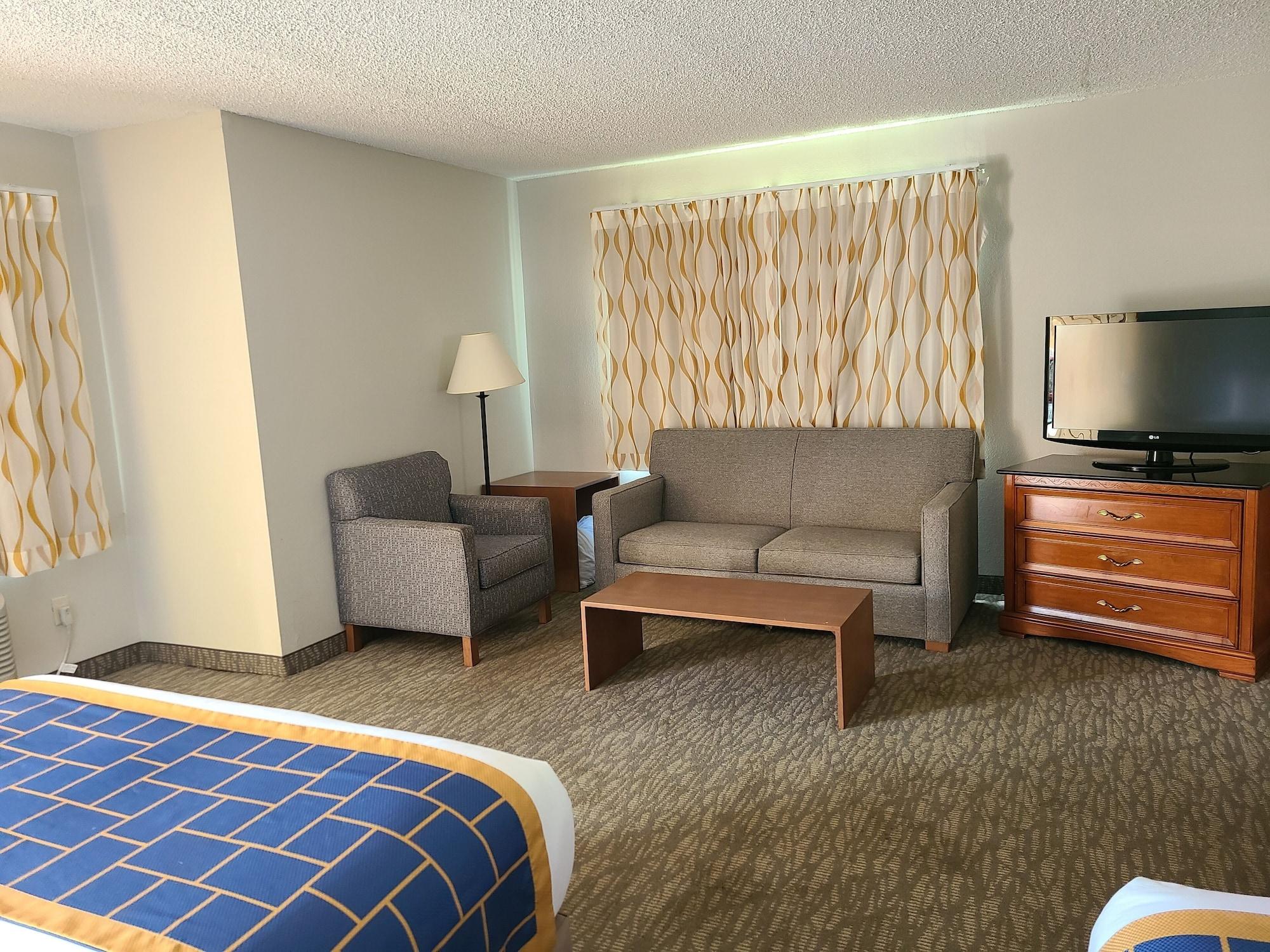Quality Inn & Suites Orlando East - Ucf Area Alafaya Екстер'єр фото