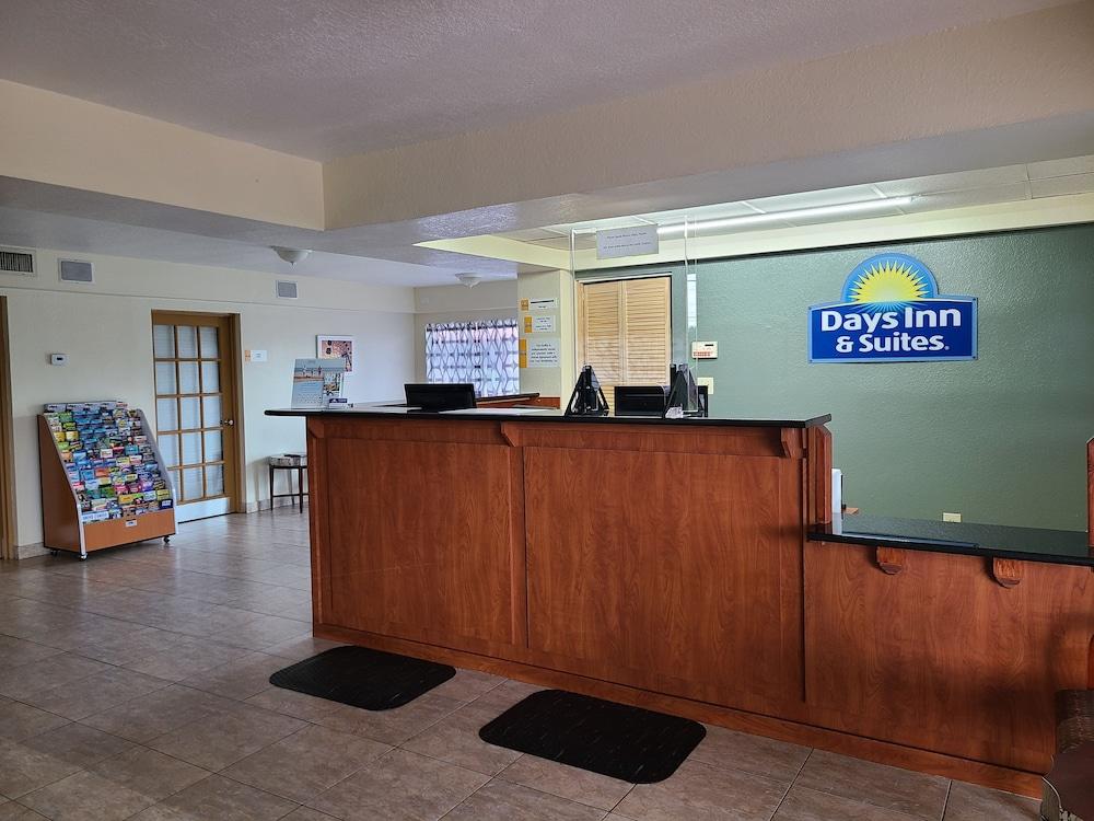 Quality Inn & Suites Orlando East - Ucf Area Alafaya Екстер'єр фото