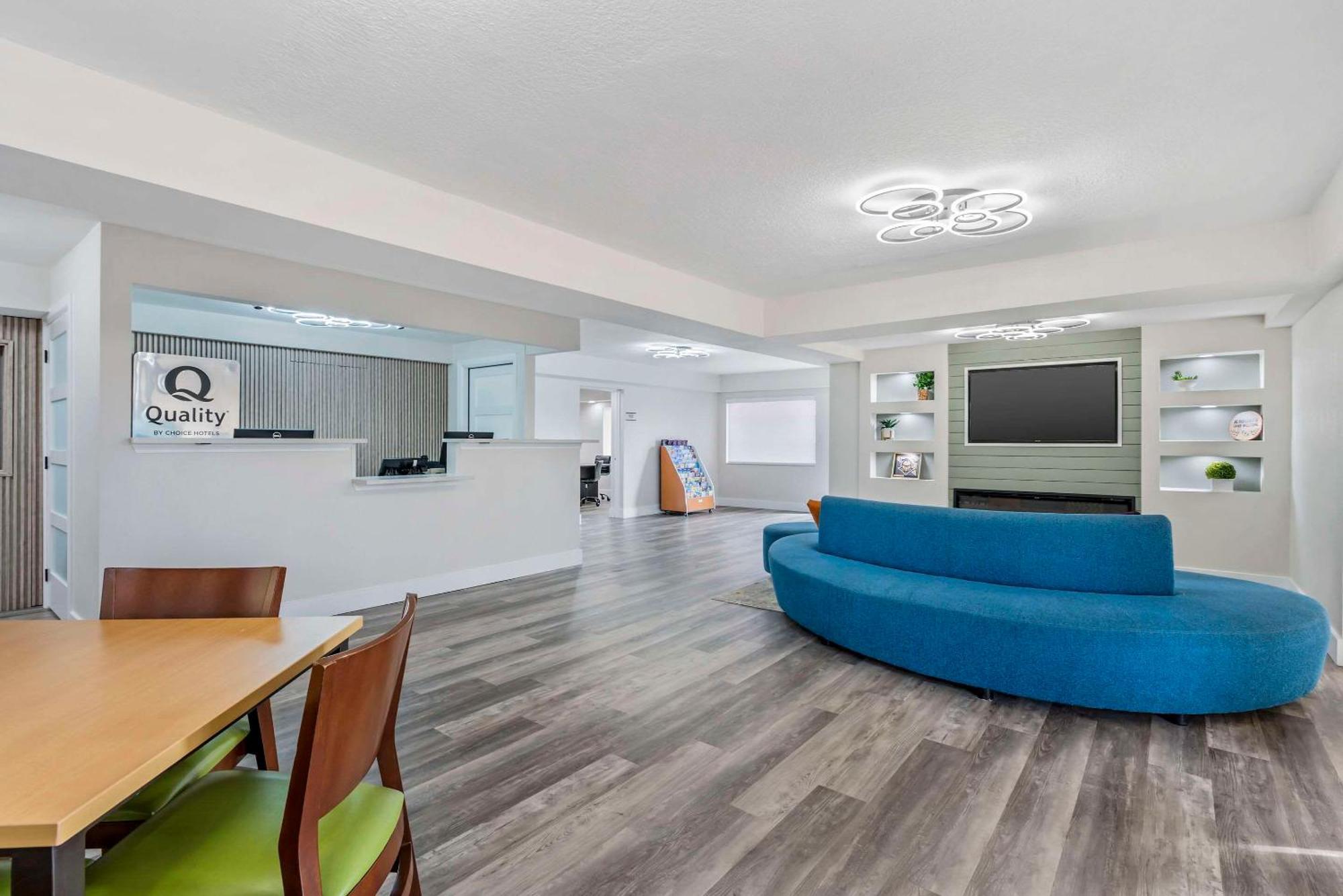 Quality Inn & Suites Orlando East - Ucf Area Alafaya Екстер'єр фото