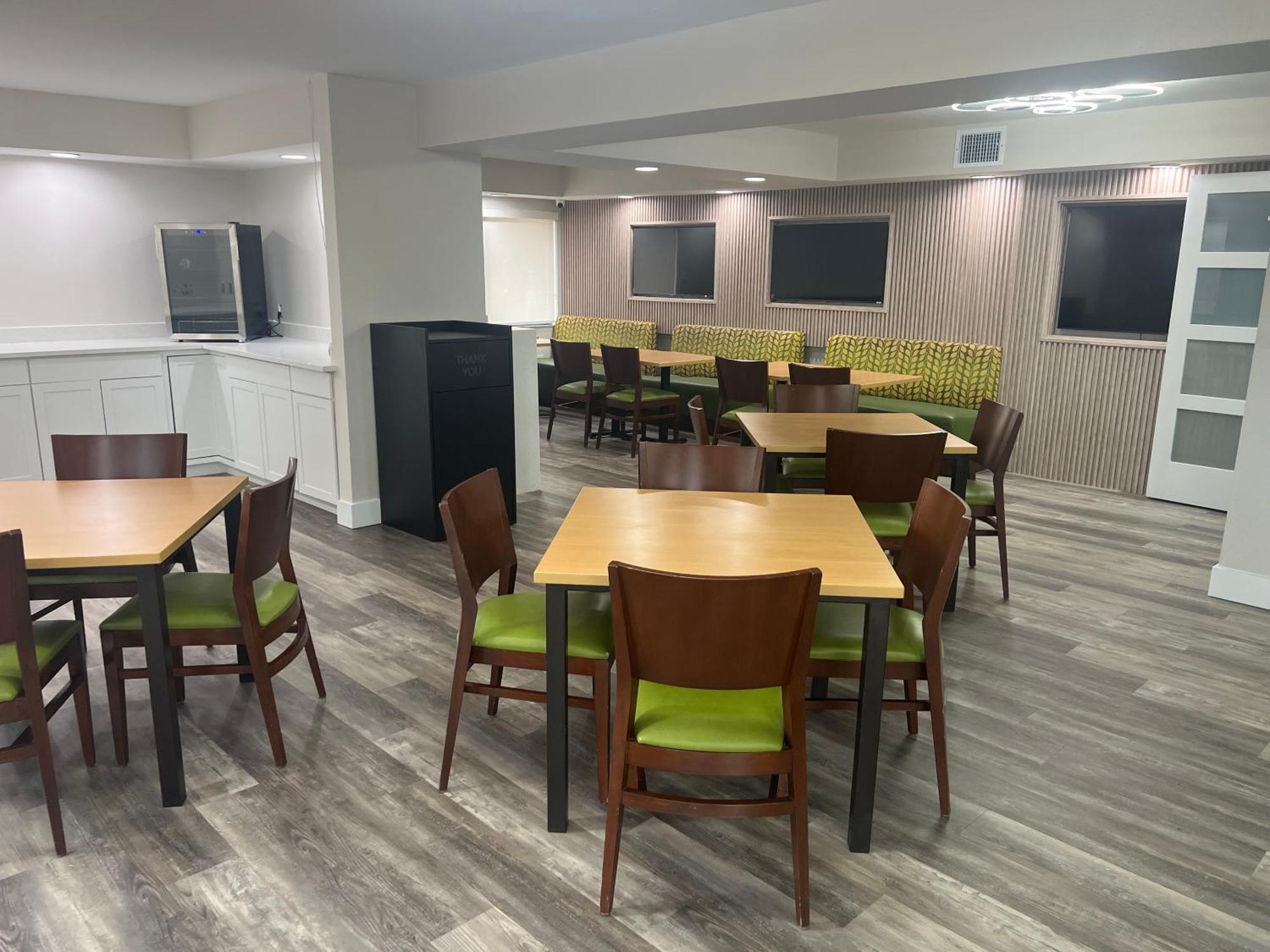 Quality Inn & Suites Orlando East - Ucf Area Alafaya Екстер'єр фото