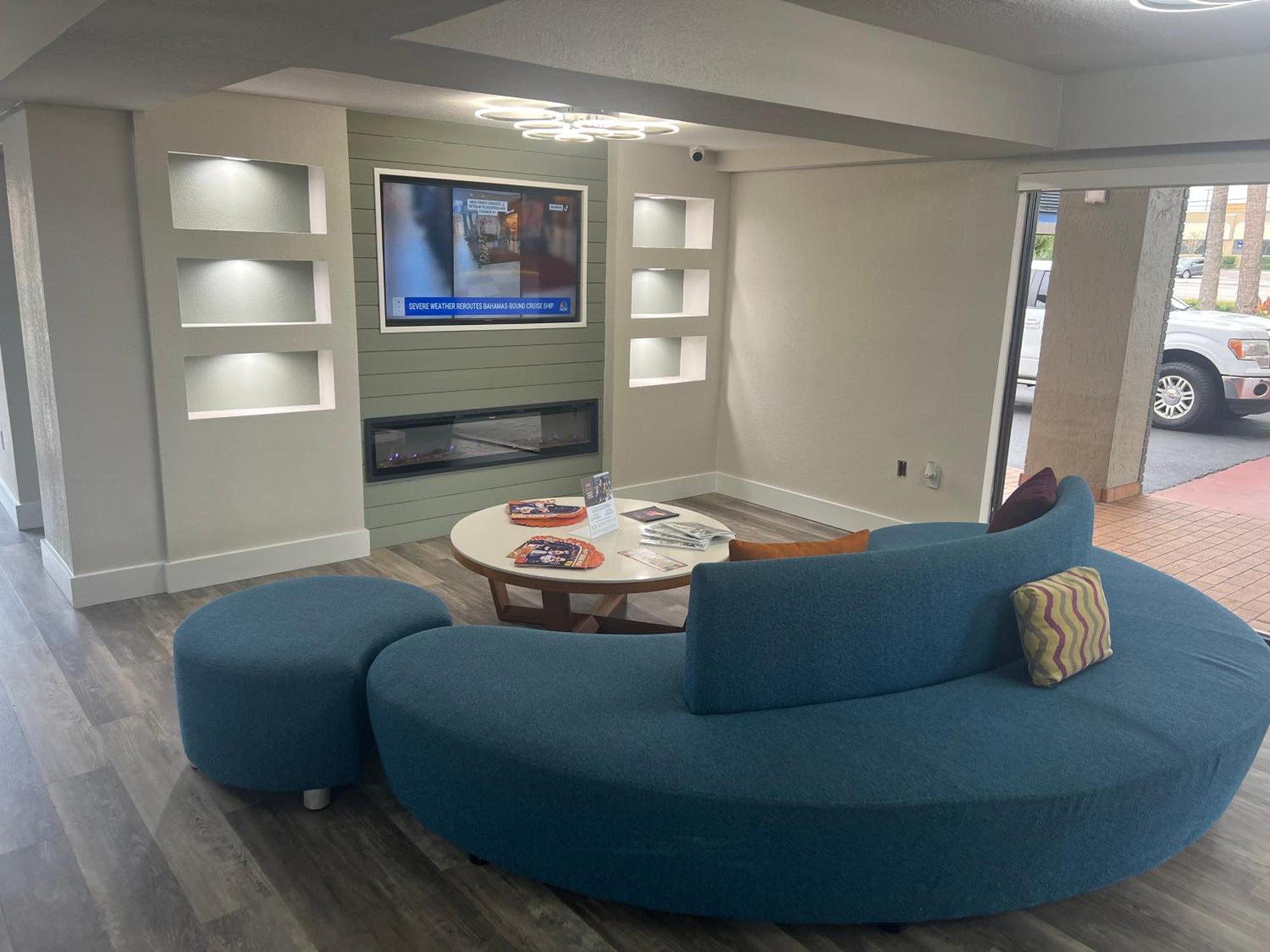Quality Inn & Suites Orlando East - Ucf Area Alafaya Екстер'єр фото