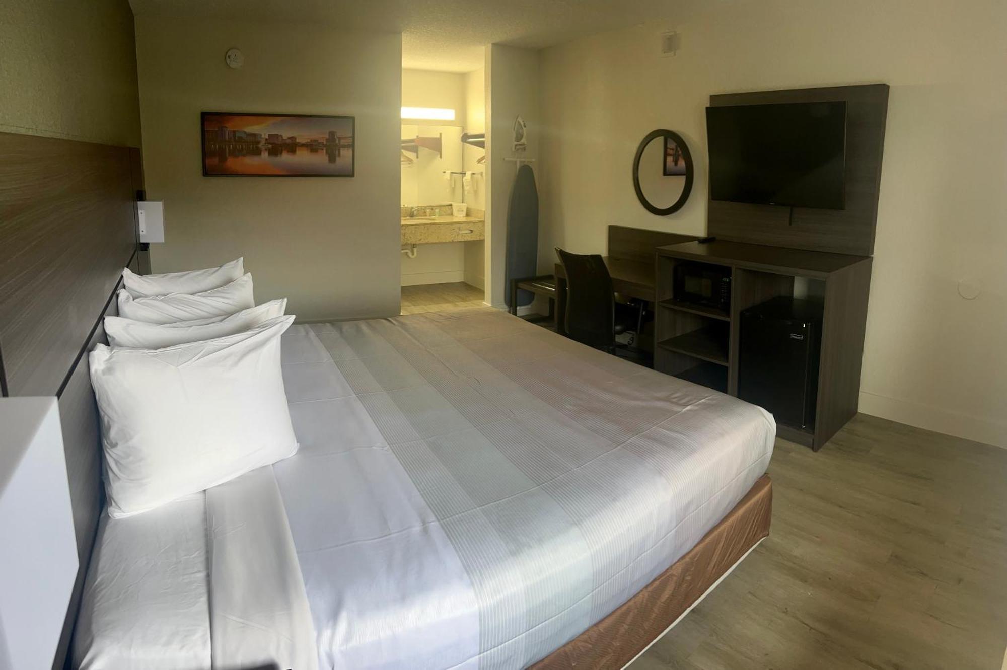 Quality Inn & Suites Orlando East - Ucf Area Alafaya Екстер'єр фото