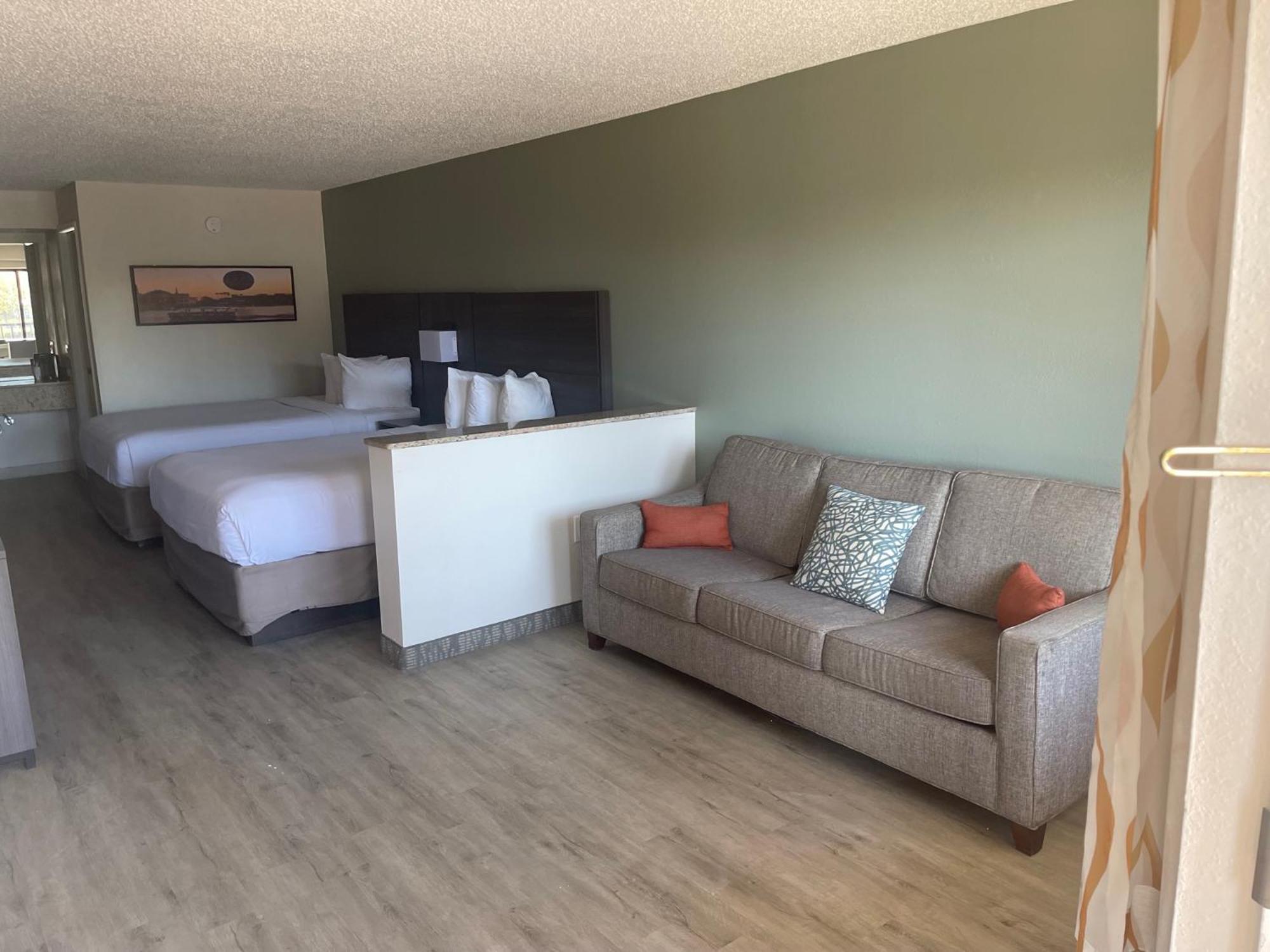 Quality Inn & Suites Orlando East - Ucf Area Alafaya Екстер'єр фото