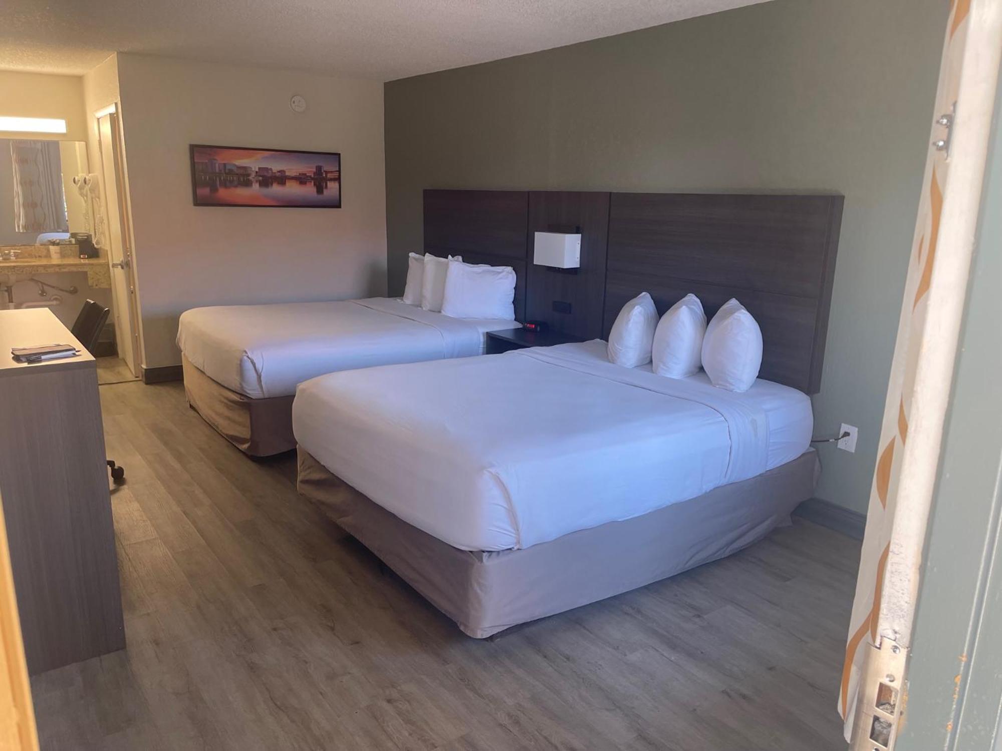 Quality Inn & Suites Orlando East - Ucf Area Alafaya Екстер'єр фото